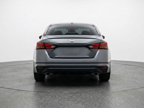 Used 2025 Nissan Altima 2.5 SR image 7