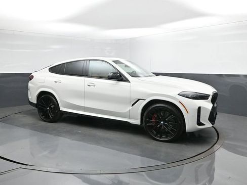 New 2026 BMW X6 M60i image 17