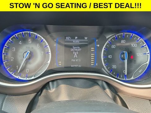Used 2023 Chrysler Voyager LX FWD image 19