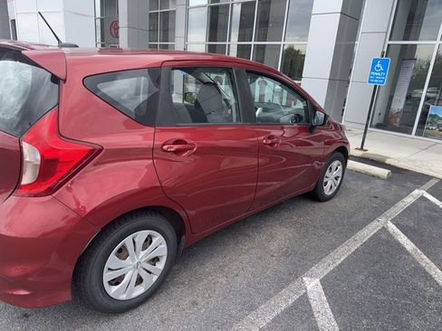 Used 2018 Nissan Versa Note SV FWD image 5