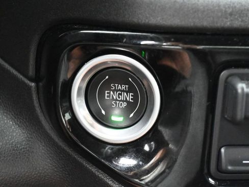 Used 2023 Chevrolet Silverado 1500 RST image 29