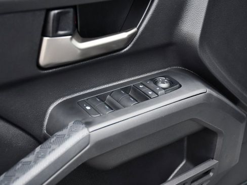 Used 2024 Toyota Tacoma TRD Off-Road w/ TRD Off Road Premium Package image 17