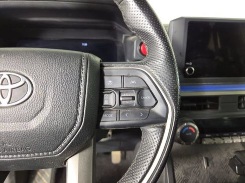 Used 2024 Toyota Tacoma TRD Off-Road AWD/4WD image 18