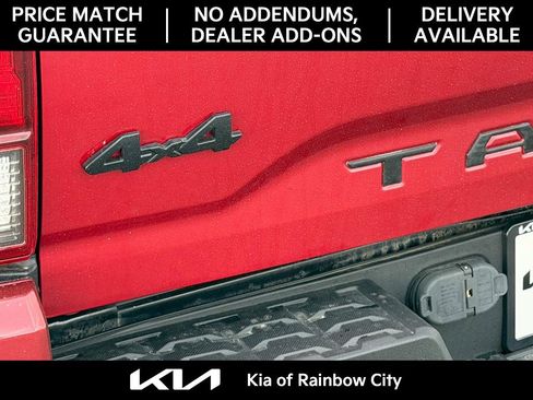 Used 2021 Toyota Tacoma SR image 10