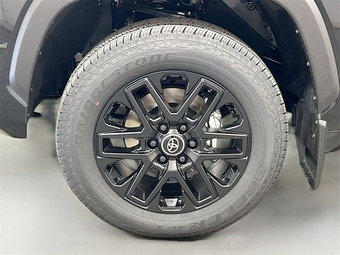 New 2026 Toyota Tundra SR5 image 9