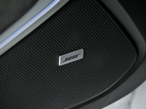 Used 2021 Chevrolet Camaro ZL1 RWD image 16