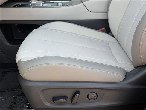 New 2026 INFINITI QX60 Pure image 4