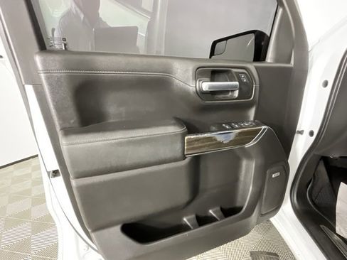 Used 2019 Chevrolet Silverado 1500 LT Trail Boss image 23