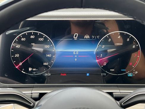 New 2026 Mercedes-Benz GLS 580 4MATIC image 16