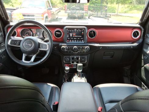 Used 2020 Jeep Wrangler Unlimited Rubicon AWD/4WD image 24