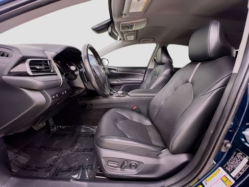 Used 2021 Toyota Camry XSE w/ Carpet Mat Package (TMS) image 22