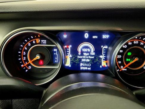 Used 2023 Jeep Gladiator Sport AWD/4WD image 14