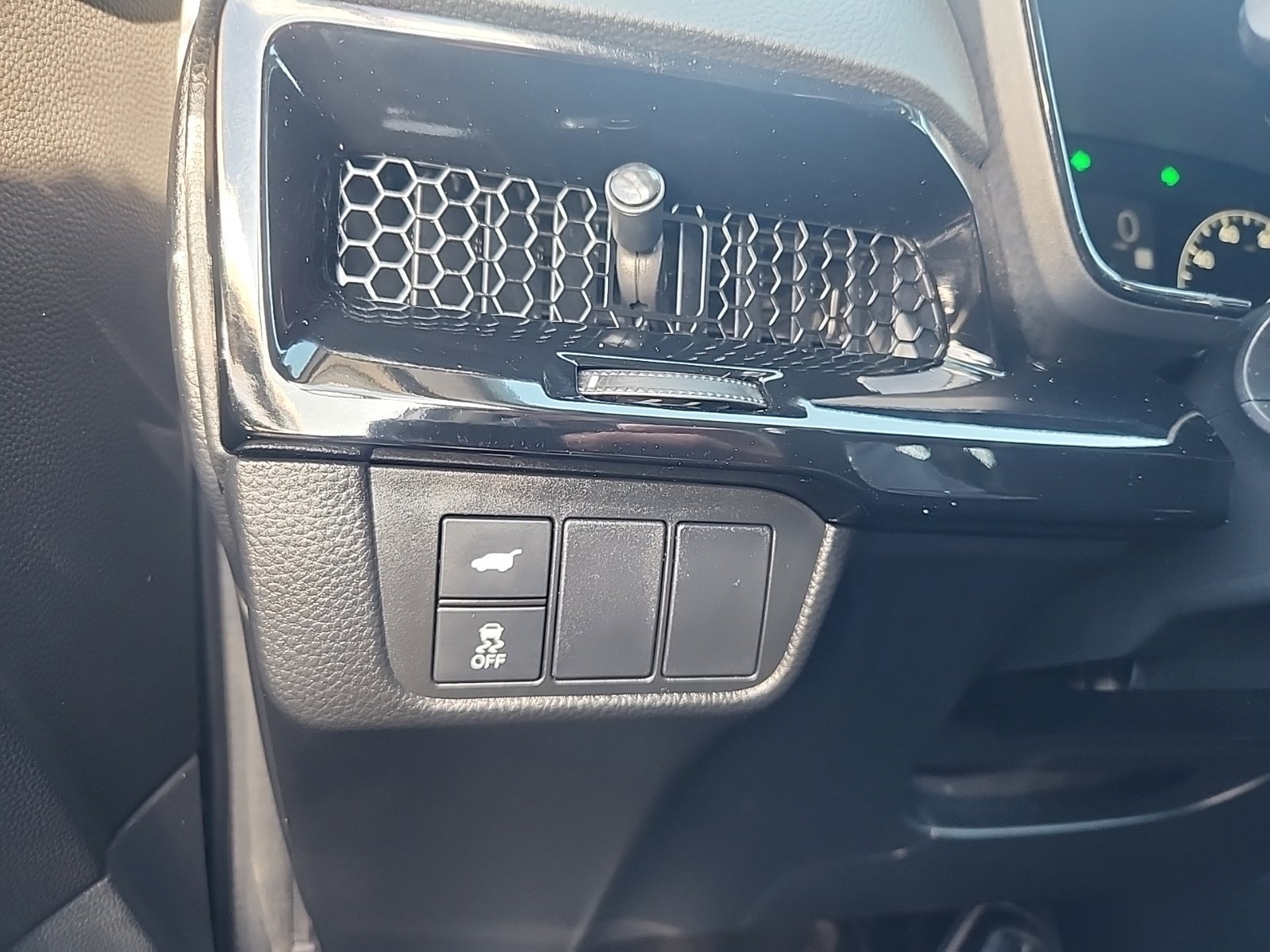 Used 2025 Honda CR-V EX-L image 31