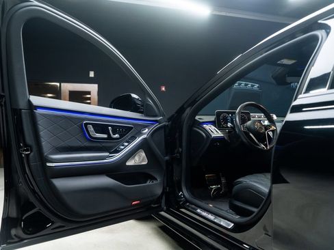 Used 2023 Mercedes-Benz S 500 4MATIC w/ AMG Line image 22