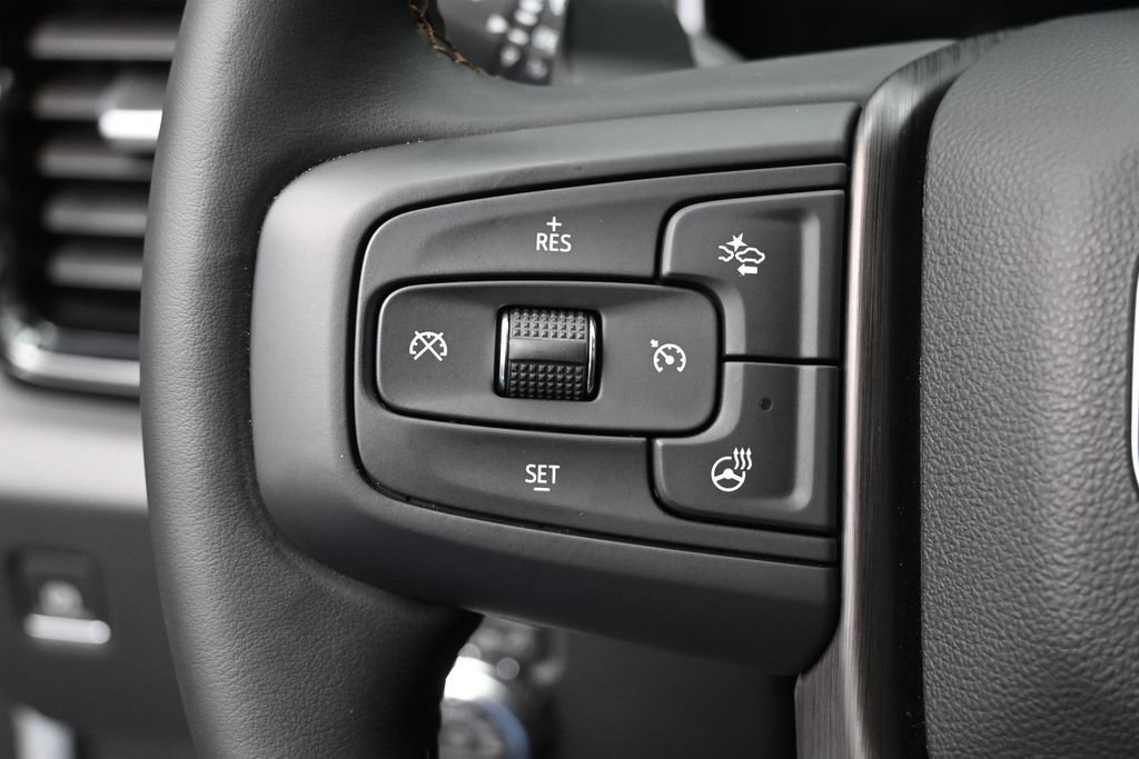 Used 2026 GMC Sierra 1500 AT4 w/ AT4 Premium Package AWD/4WD image 17