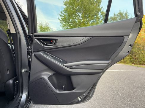 Used 2018 Subaru Impreza 2.0i Premium image 31