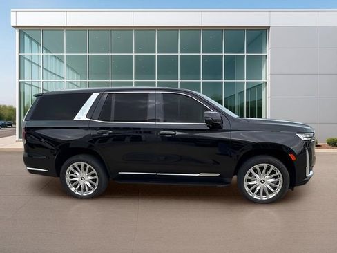 Used 2023 Cadillac Escalade Premium Luxury image 4