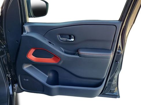 New 2025 Nissan Frontier PRO-4X w/ Pro Premium Package image 22