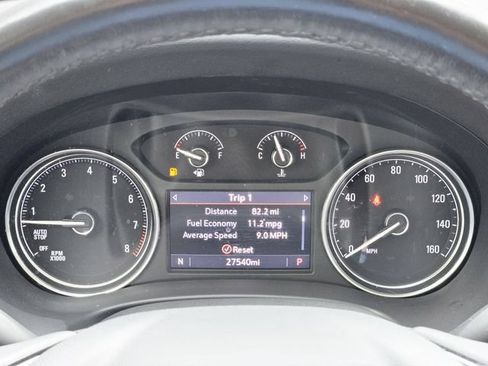 Used 2023 Buick Enclave Essence FWD image 19