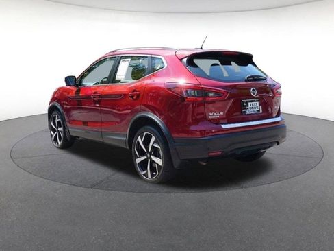 Certified 2022 Nissan Rogue Sport SL image 4