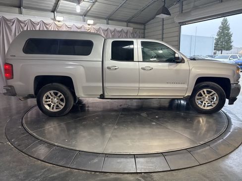 Used 2018 Chevrolet Silverado 1500 LT w/ All Star Edition image 3