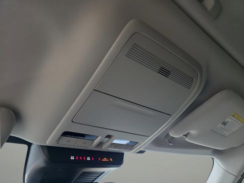 New 2026 MAZDA CX-90 Plug-In Hybrid w/ Preferred image 22