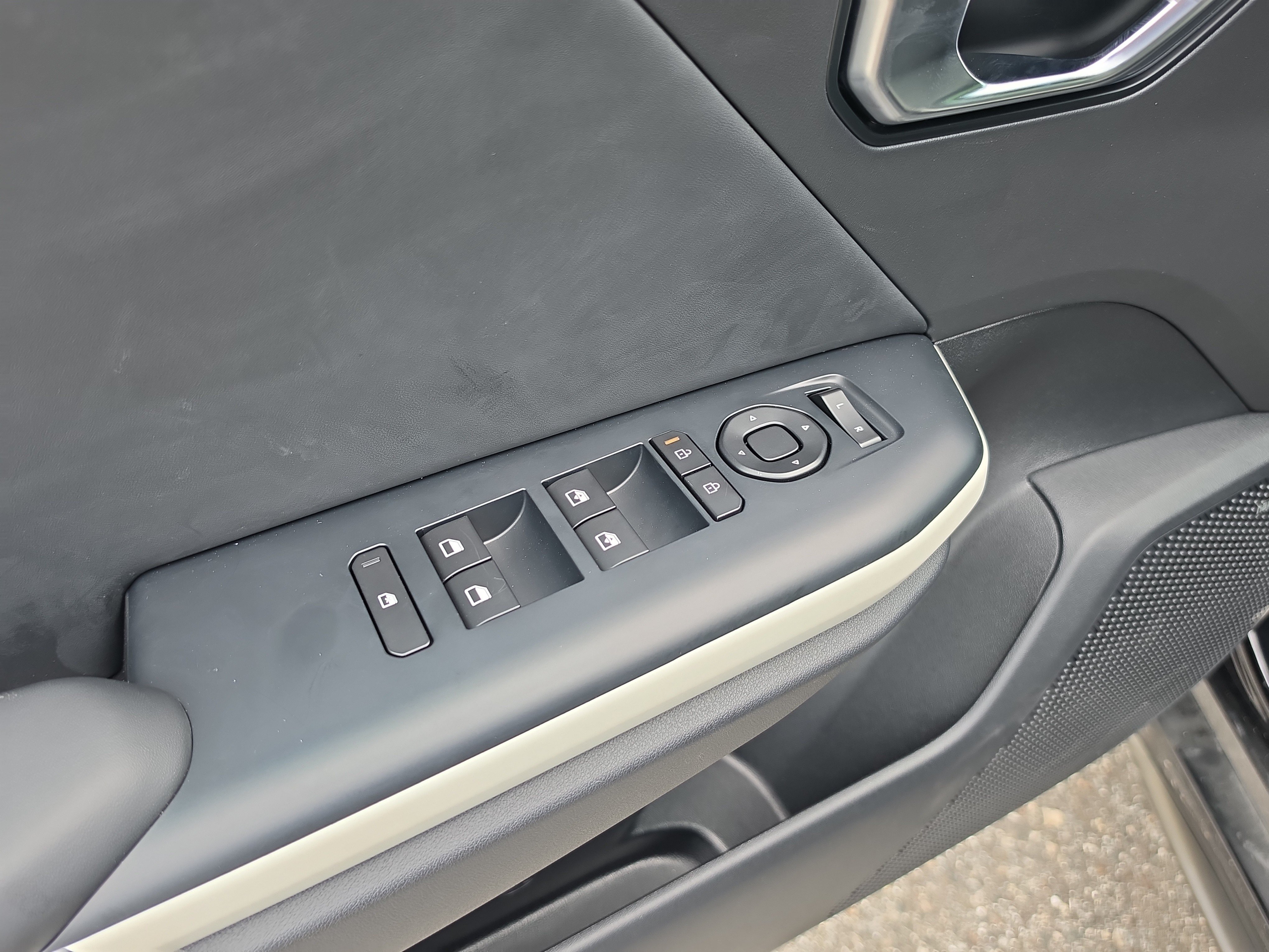 New 2026 Kia K4 GT-Line Turbo w/ GT-Line Premium Package FWD image 18