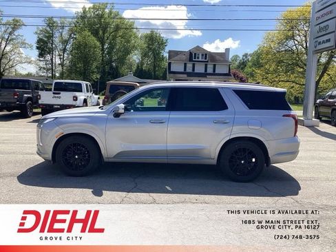 Used 2024 Hyundai Palisade Calligraphy AWD/4WD image 3