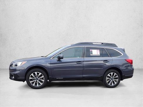 Used 2015 Subaru Outback 2.5i Limited AWD/4WD image 2