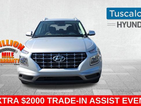 New 2026 Hyundai Venue SEL image 2