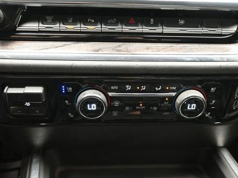 Used 2025 Chevrolet Silverado 2500 LTZ w/ LTZ Plus Package image 41