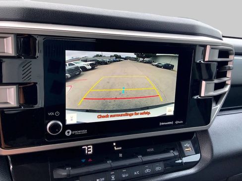 Used 2023 Toyota Tundra SR5 w/ SR5 Convenience Package AWD/4WD image 26