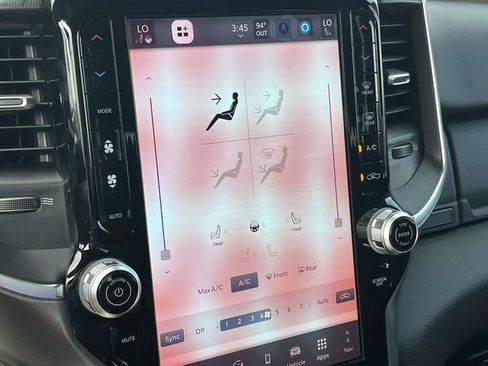 New 2026 RAM 1500 4x4 Crew Cab image 24