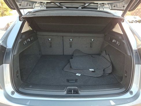 Used 2023 Buick Envision Essence w/ Sport Touring Package image 28