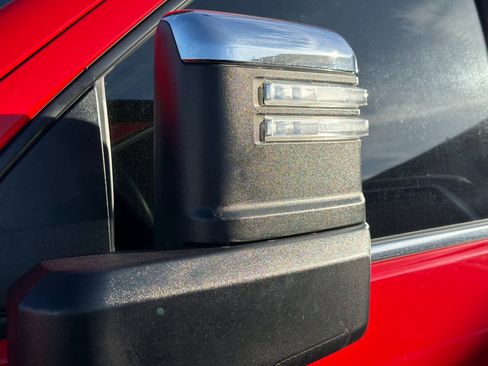 Used 2022 Chevrolet Silverado 3500 LTZ w/ LTZ Convenience Package image 9