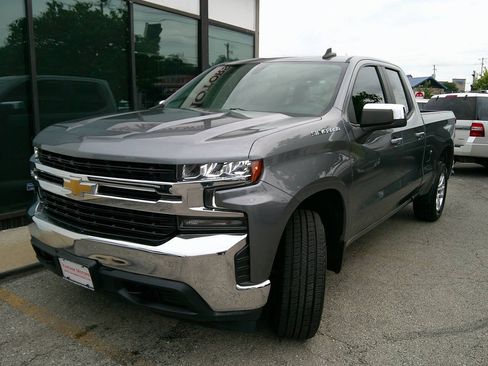 Used 2019 Chevrolet Silverado 1500 LT w/ All-Star Edition AWD/4WD image 2