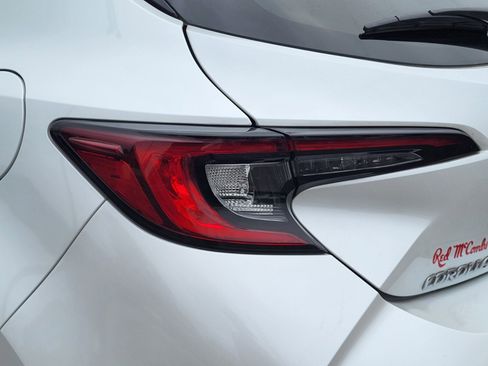 Used 2025 Toyota Corolla XSE FWD image 10