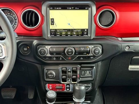 Used 2023 Jeep Gladiator Rubicon w/ LED Lighting Group image 26