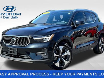 Used 2024 Volvo XC40 B5 Plus