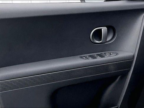 New 2026 Hyundai Ioniq 5 SEL image 29