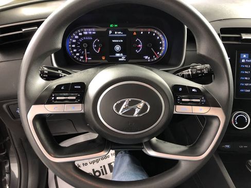 Used 2022 Hyundai Tucson SEL image 14