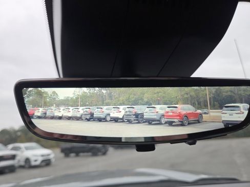 Used 2025 GMC Sierra 1500 Denali Ultimate image 12