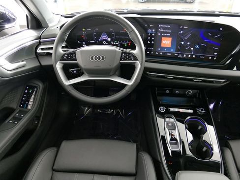 Used 2025 Audi A5 2.0T Premium Plus image 7