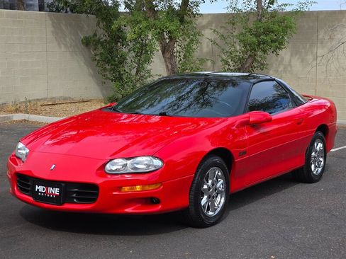 Used 2002 Chevrolet Camaro Z28 w/ Preferred Equipment Group 2 RWD image 6