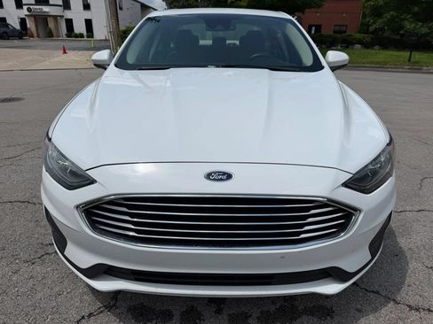 Used 2019 Ford Fusion SE FWD image 9