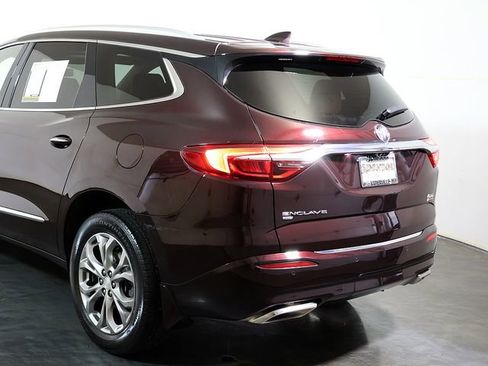 Used 2021 Buick Enclave Avenir w/ Avenir Technology Package AWD/4WD image 11