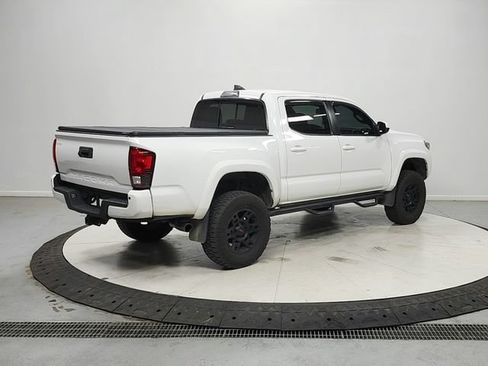 Used 2019 Toyota Tacoma TRD Sport w/ Technology Package AWD/4WD image 7
