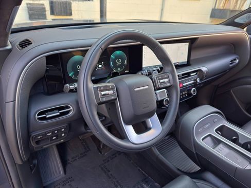 Used 2026 Hyundai Palisade Calligraphy AWD/4WD image 14