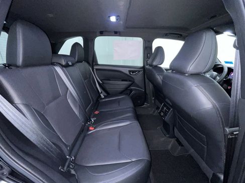 Certified 2025 Subaru Forester Limited image 17