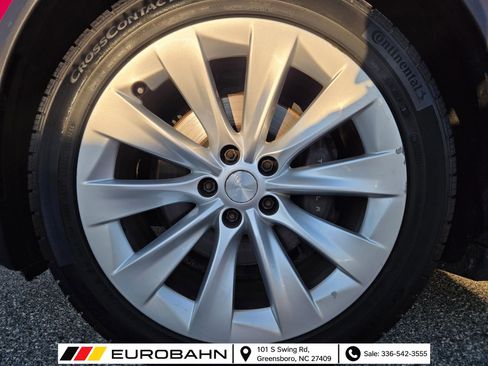 Used 2017 Tesla Model X 100D AWD/4WD image 35